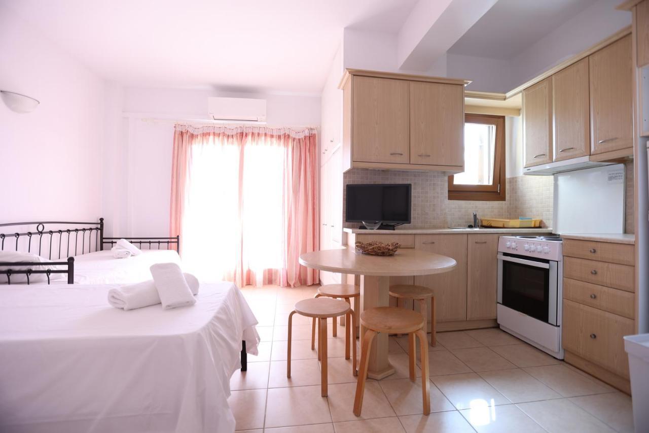Ferienwohnung Seaside Gialova Pylos Exterior foto