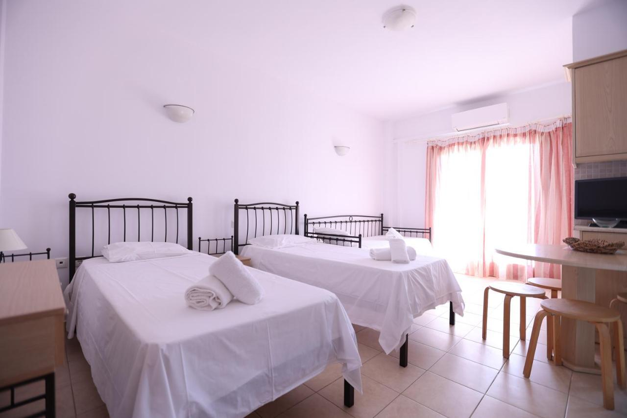 Ferienwohnung Seaside Gialova Pylos Exterior foto