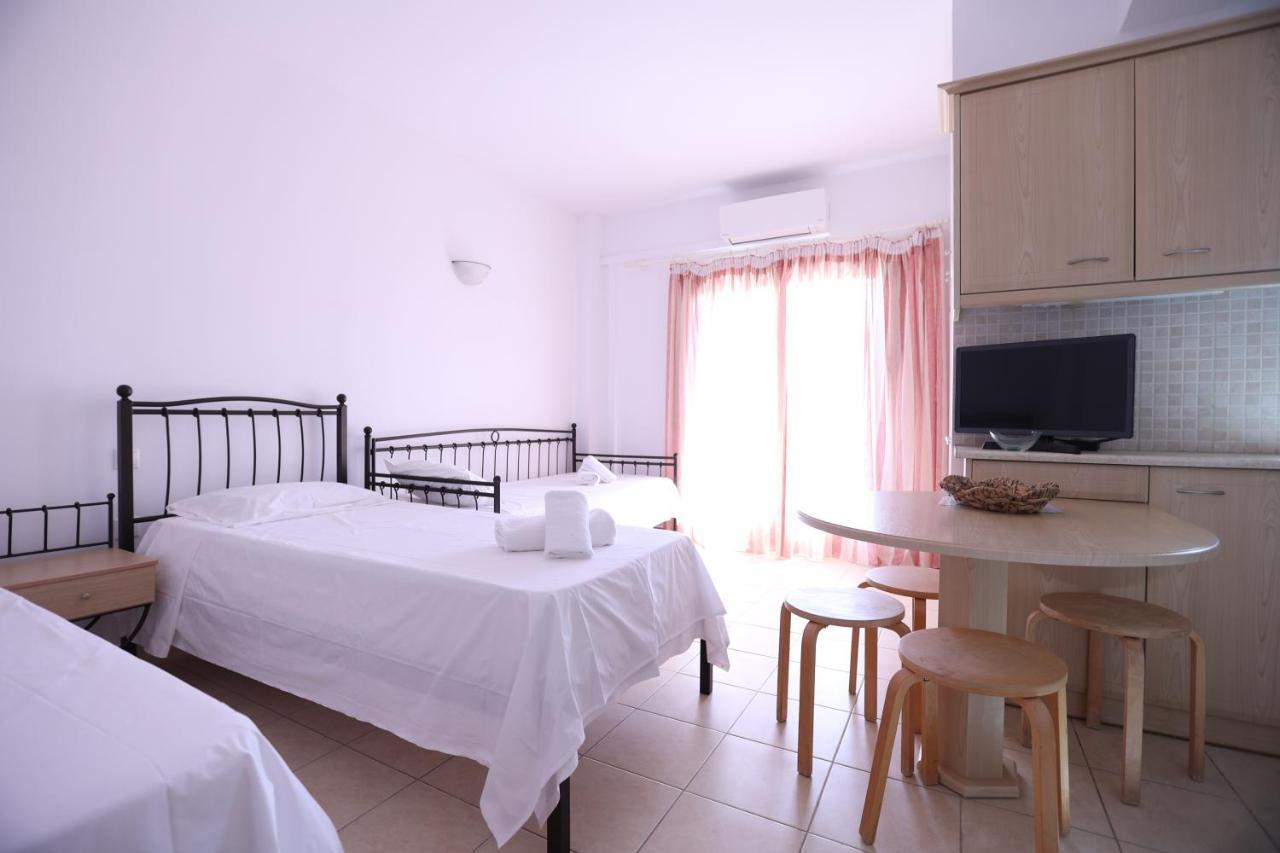 Ferienwohnung Seaside Gialova Pylos Exterior foto